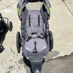 Eddie Bauer Jogger 