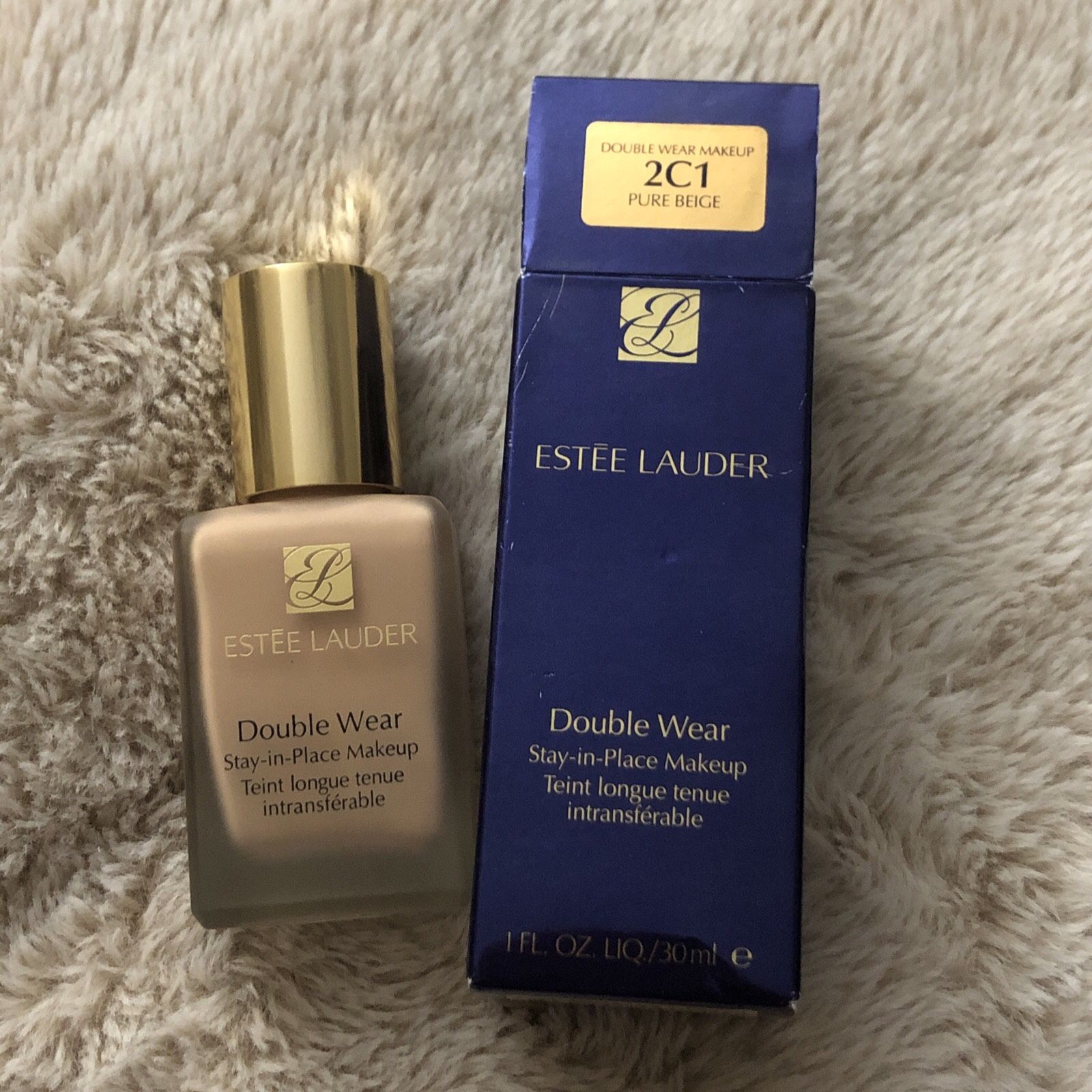 Estee Lauder Foundation - Pure Beige