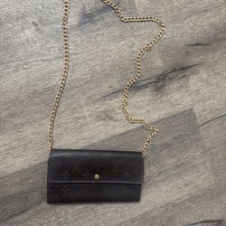 Louis Vuitton Sarah Wallet