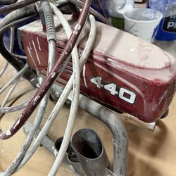 440 Titan Sprayer Lightly Used