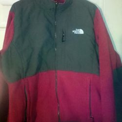 women's xl Northface fleece coat