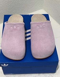 Adidas Women’s Suede Slides Sz 7