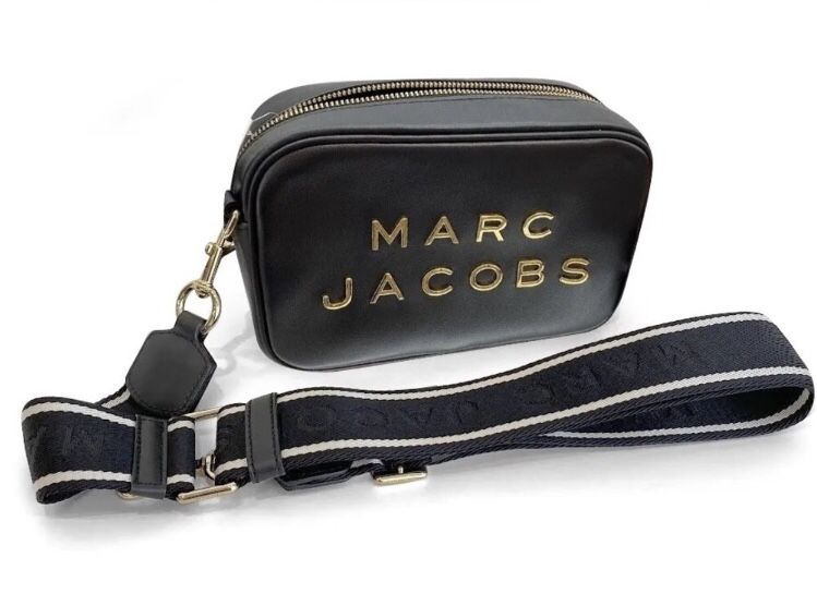 Marc Jacobs cross body bag