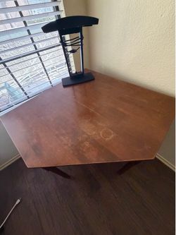 Ethan Allen Corner Desk