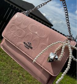 Crossbody bag 🤍✨