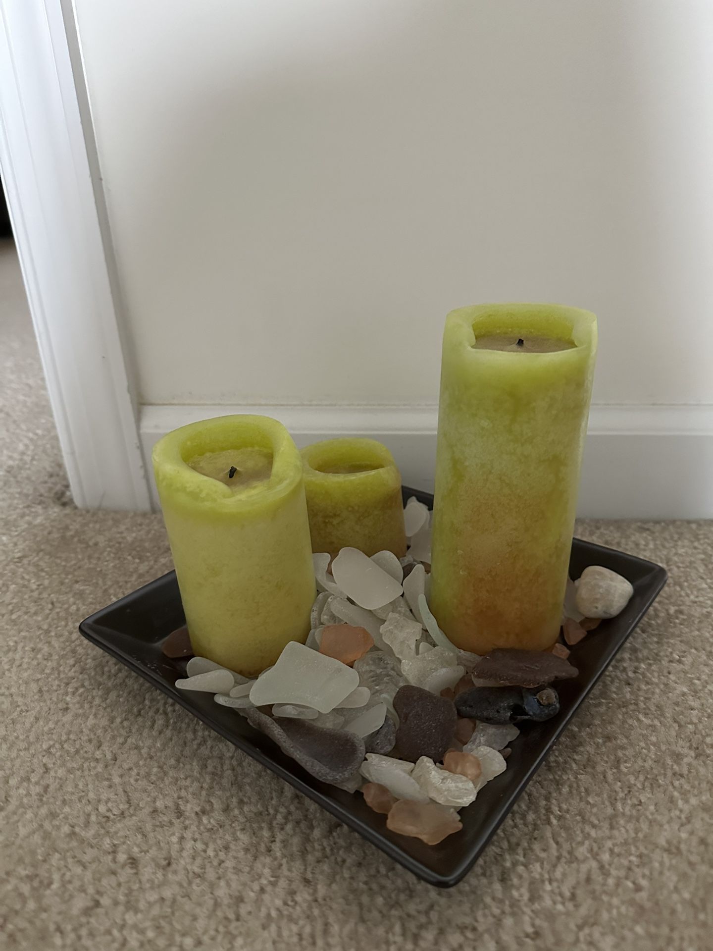 3 Candles With Brown Tray And Rocks