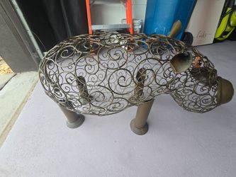 Hippo decorative stand