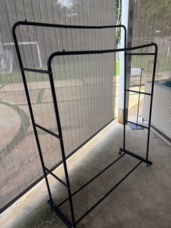Clothes rack