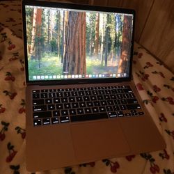 MacBook Air 13” m1 256gb