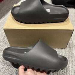 Yeezy Slide Onyx