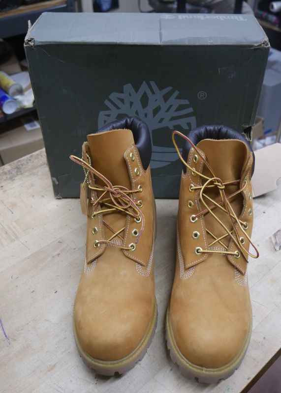 Timberland men's premium 6" waterproof boot wheat nubuck size 12 US TB-010061713