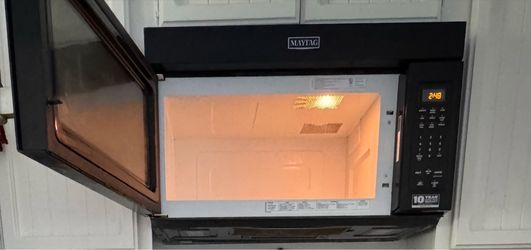 Maytag Over-the-Range Microwave – 1000W – Black/Stainless – Works Great
