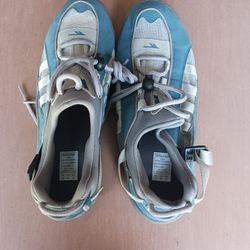 HI TEC "STINGRAY" Sports Shoes