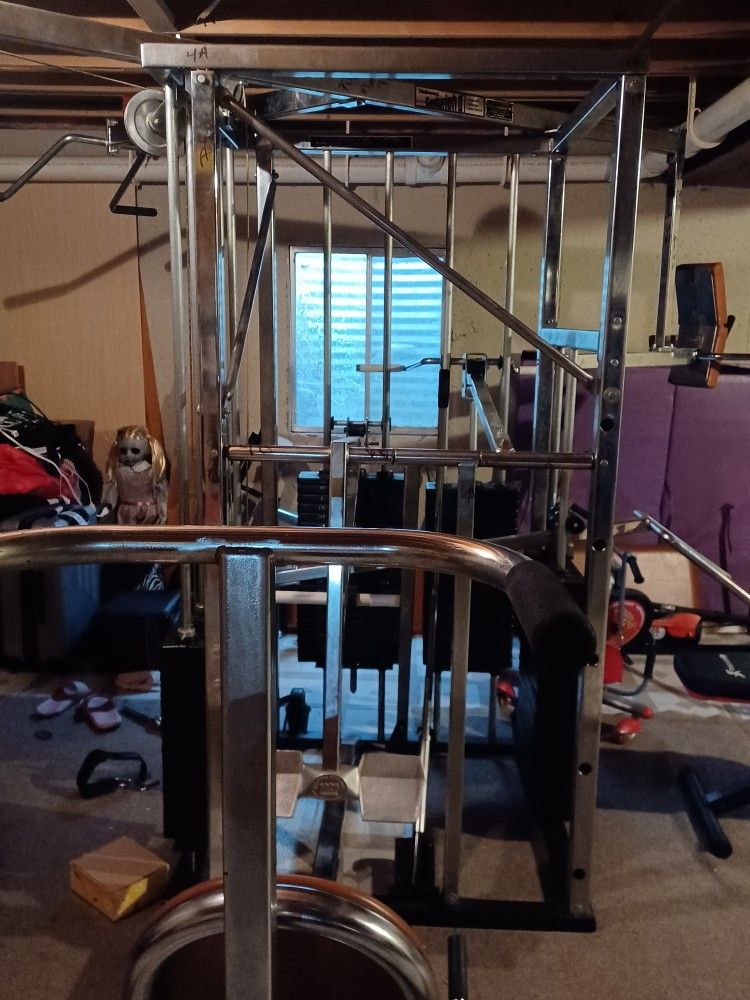 Universal gladiator weight machine sale