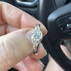 Size 8 Natural Diamond Ring White Gold 