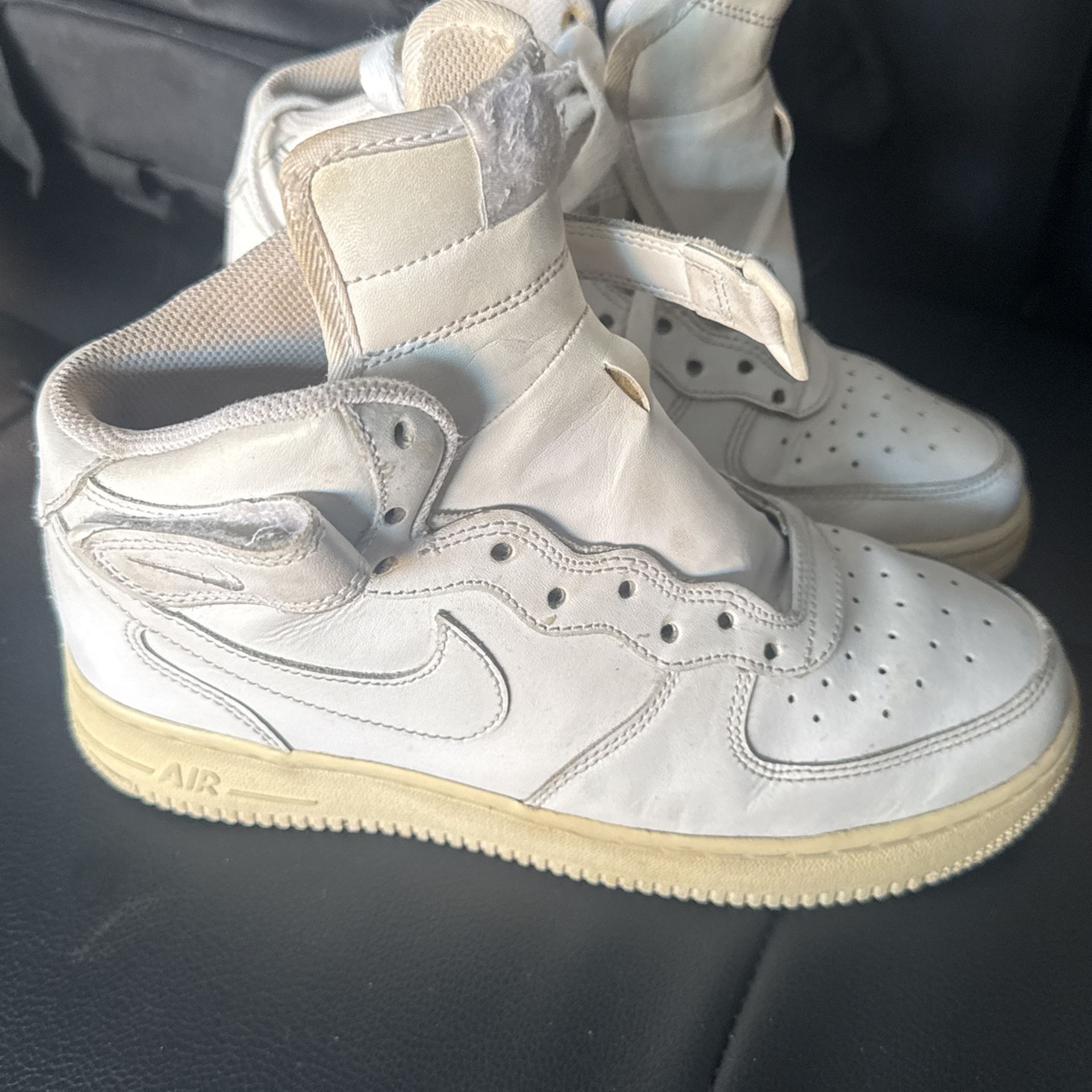 Nike Air Force 1