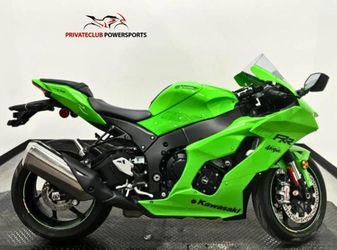 2024 Kawasaki Ninja ZX-10 RR