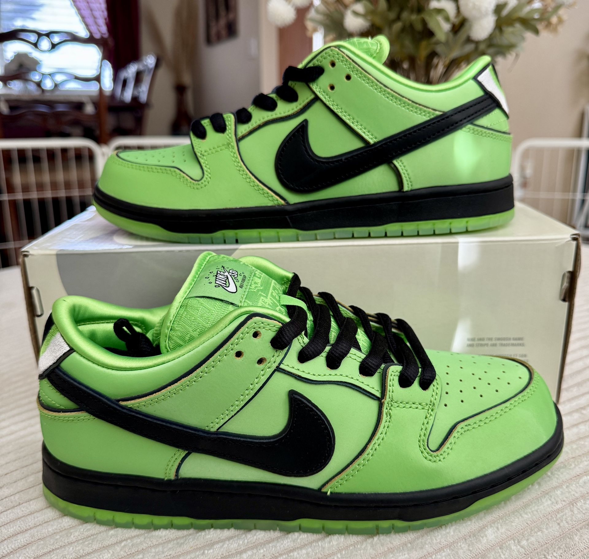 Size 7.5 Nike SB Dunk Low Pro x The Powerpuff Girls 'Buttercup'