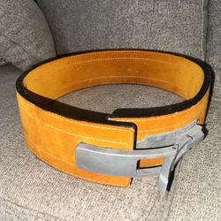 Lever belt