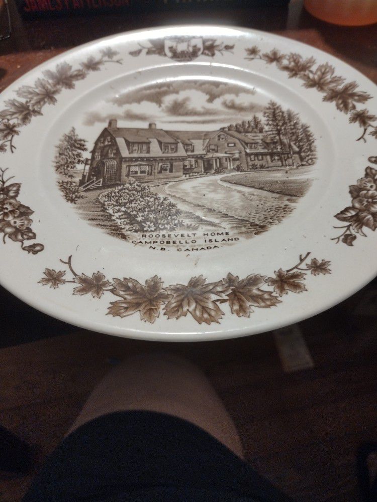 Vintage Style Plate 