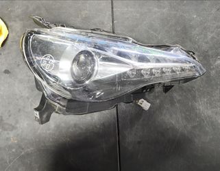 Toyota GR86 GR 86 Right Passenger Headlight 2017 2018 2019 2020 Part $150 H