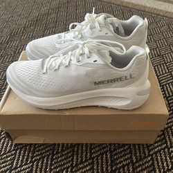 Women’s Merrell tennis shoes new size 11