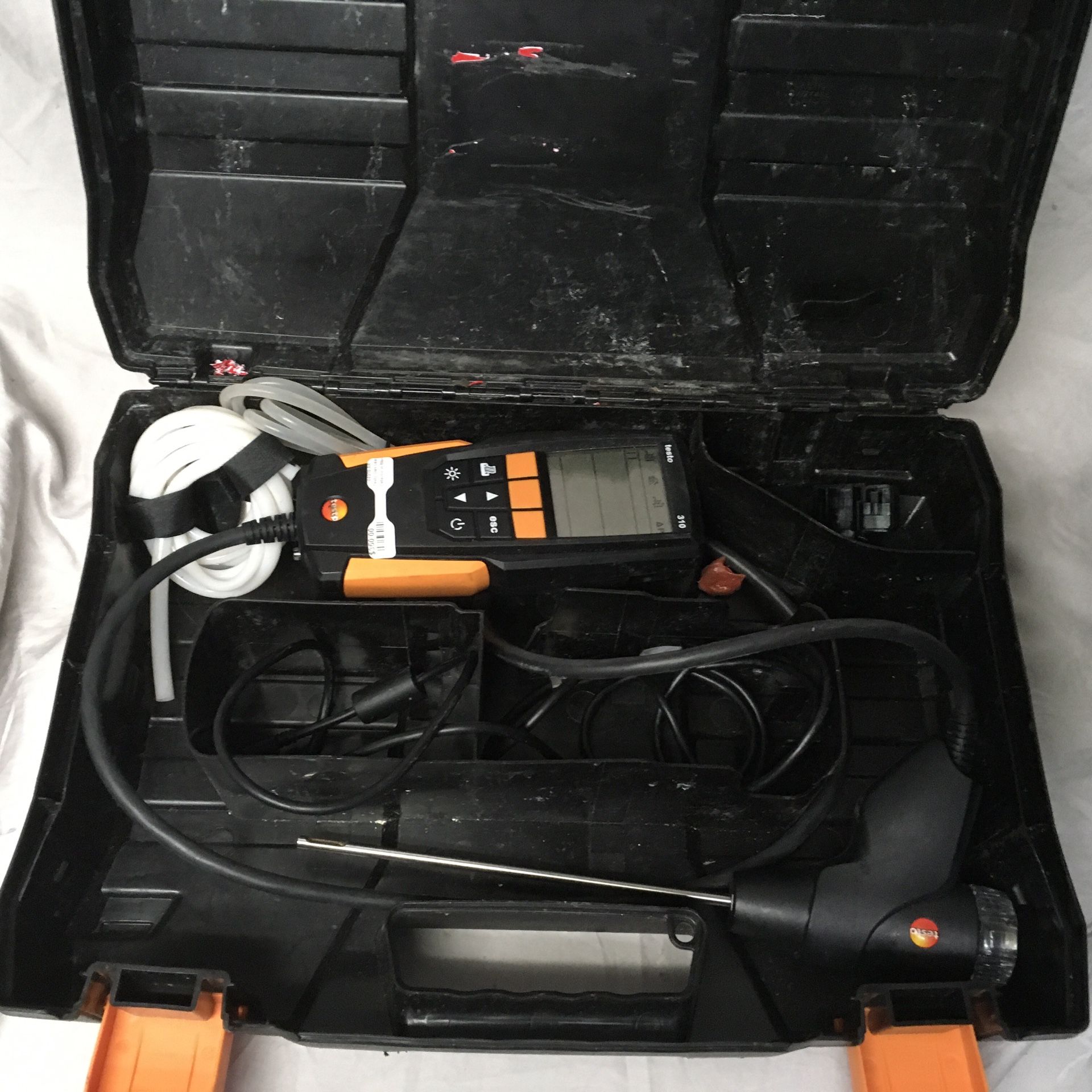 TESTO Gas Leak Detector