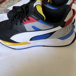 Puma Shoes Size 9