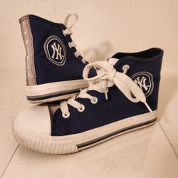 Youth 2-3 NEW YORK YANKEES SHOES, FOREVER COLLECTIBLES 