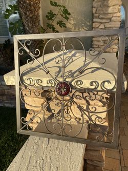 Iron decor