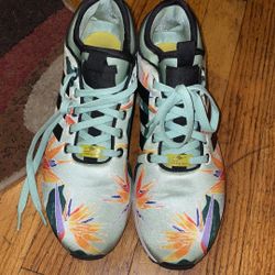 Adidas Floral Sneakers 9.5 Men $20