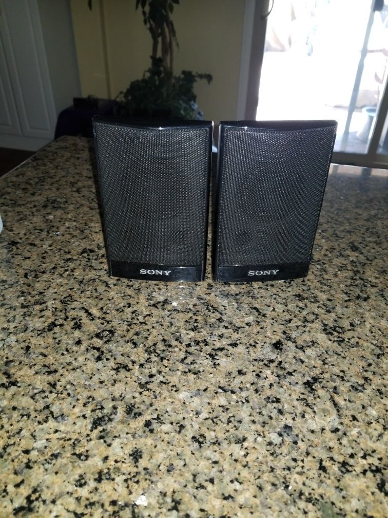 Sony SS-TS92 Surround Sound Speakers