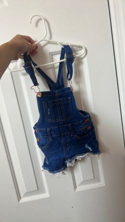 Girls clothes
