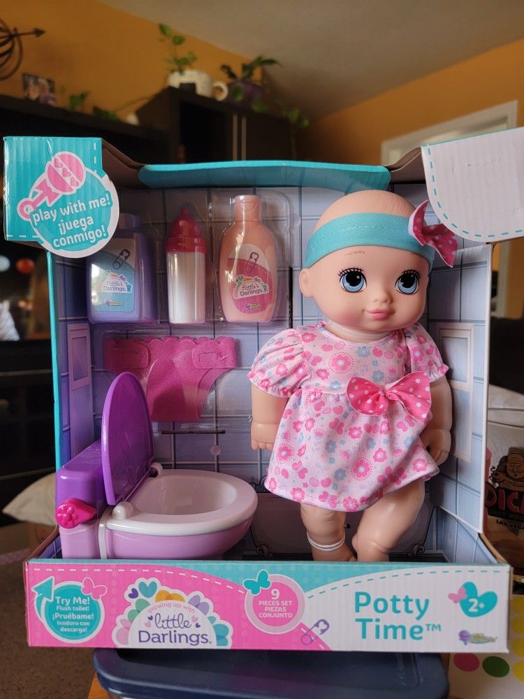 💖NEW POTTY TIME BABY DOLL AND ACCESSORIES. TOILET MAKES FLASHING NOISES AND SAYS YEA