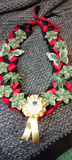 Graduation Lei's