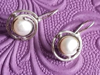 Vintage Sterling Silver Pearl earrings