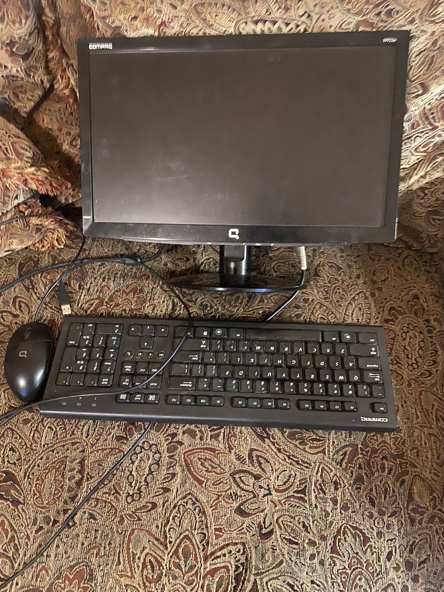 Compaq Desktop Computer See Details In Pics
