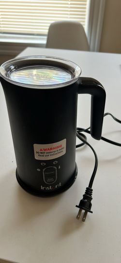 Instant steamer and frother