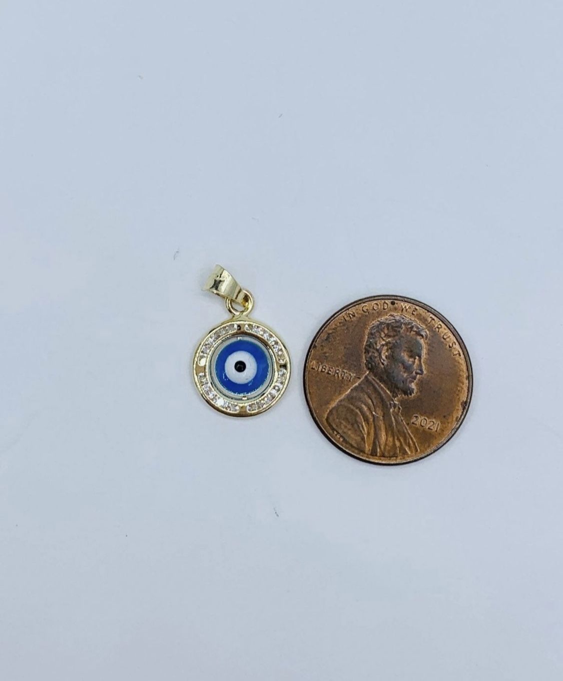 14k Gold Pendant Charm Greek Eye Protector Tiny Ojo Griego En Oro Evil
