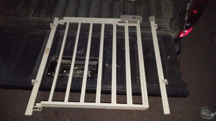 Evenflo Secure Step Wall Mount Top of Stairs Metal Baby Gate for