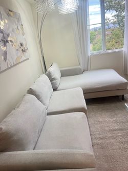 L-Shaped Sectional Sofa with Extra Covers – $250