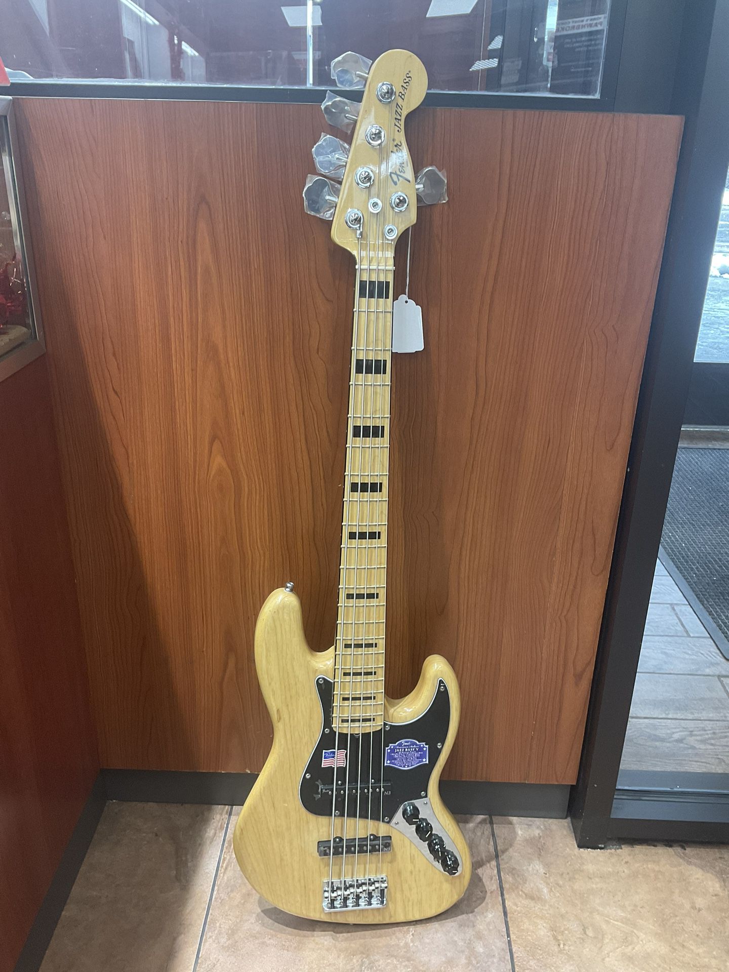 Fender Jazz Bass V 