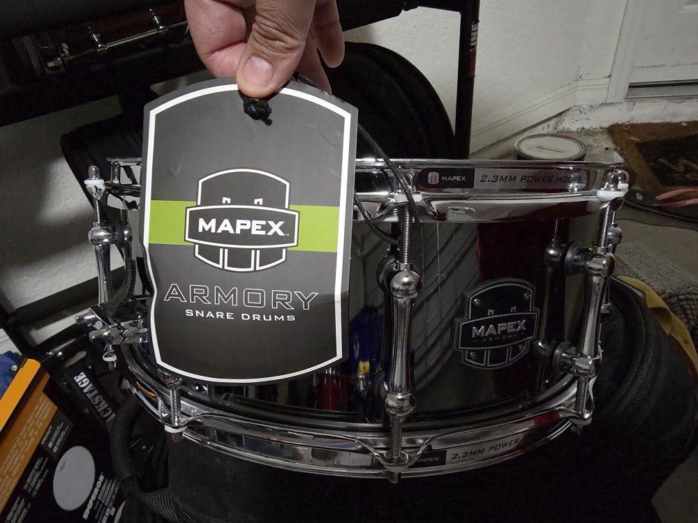 Mapex 14" Tomahawk steel snare Like New 