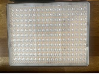 AMARAN P60C LED LIGHT - EXCELLENT CONDITION