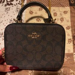 Coach Box Crossbody Bag In Signature Canvas Brown