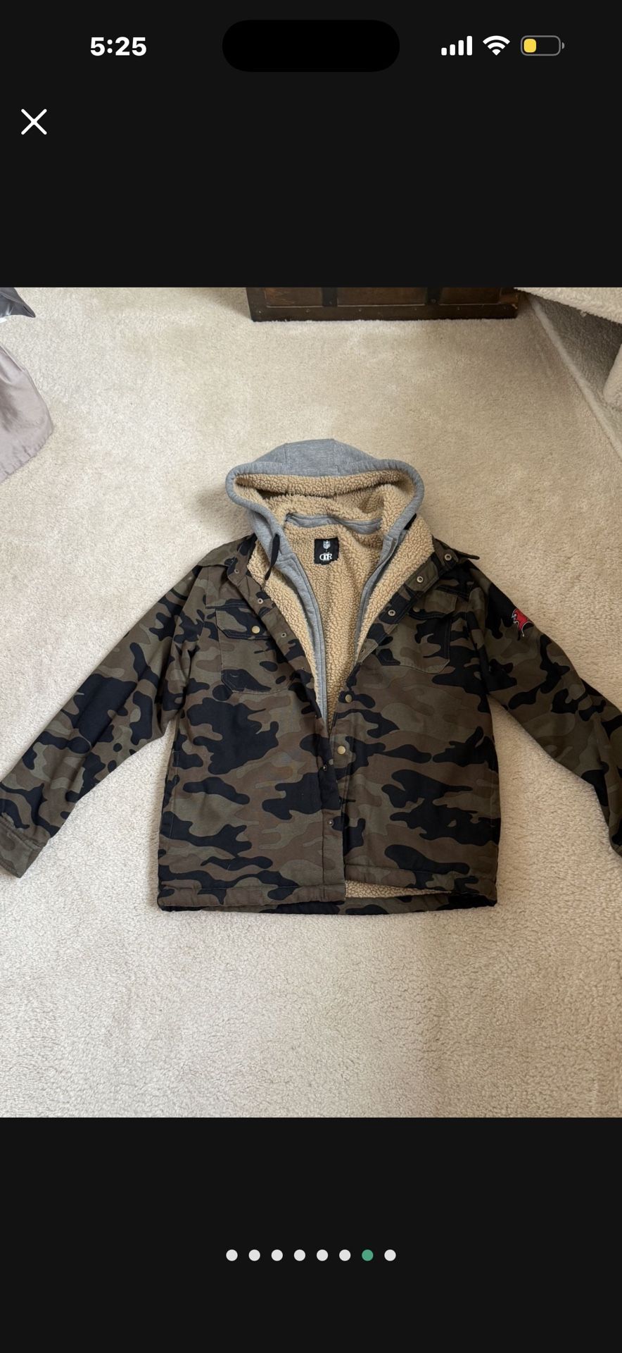  Tampa Bay Bucs Camo Darius Rucker Jacket Sz Medium 