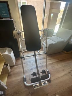 Electric inversion table
