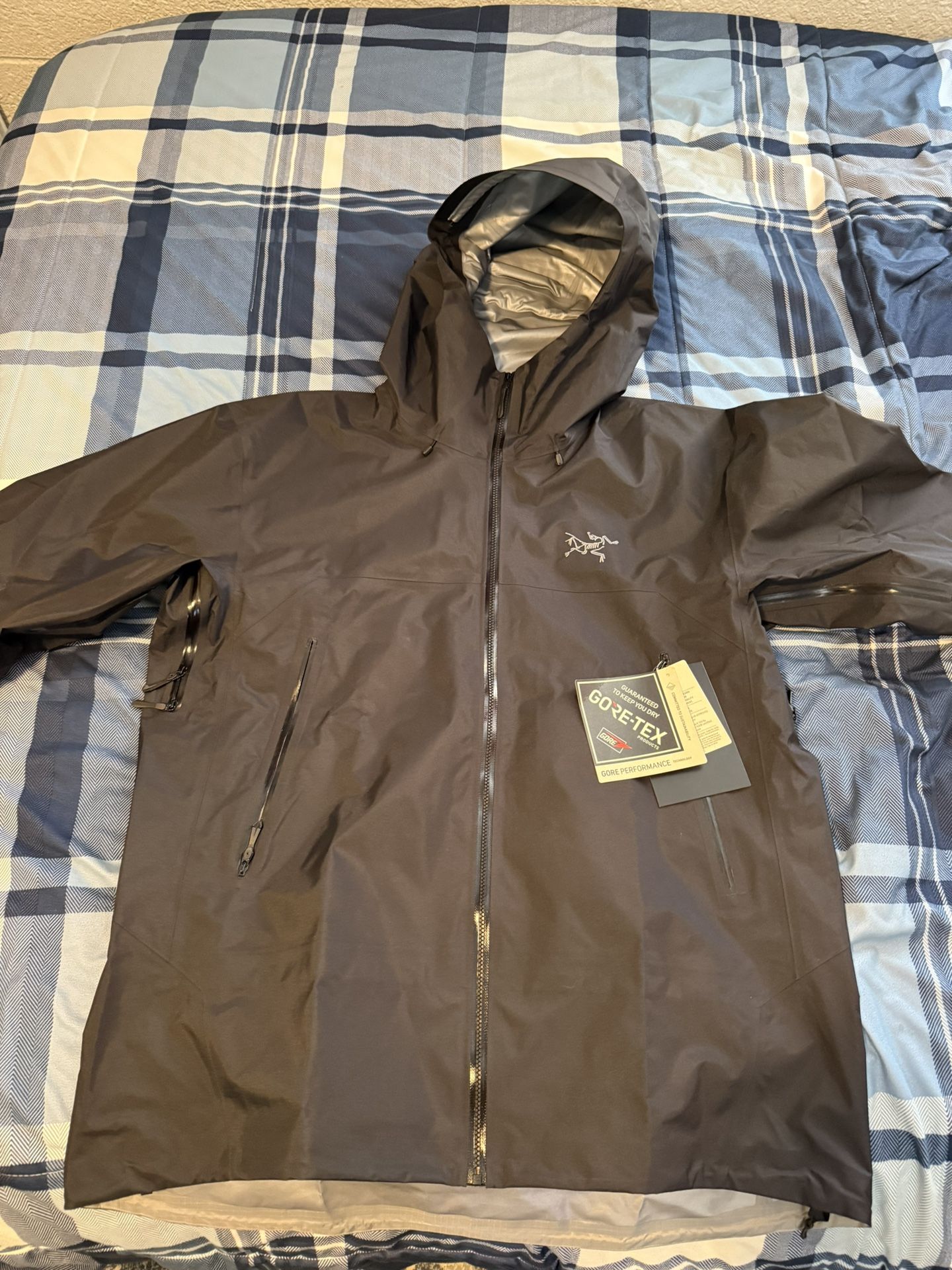 Arc’teryx Beta SL (XL)