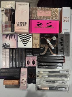 Anastasia Beverly hill