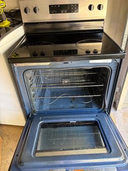 Stainless Steel Electric Range with Glass Cooktop
